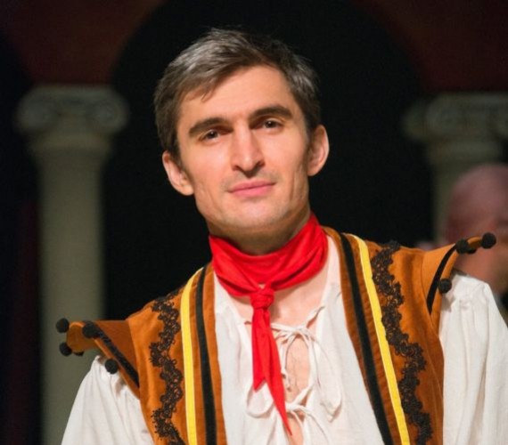 Поздравляем с Днём рождения актёра театра драмы Алексея Мосолова!